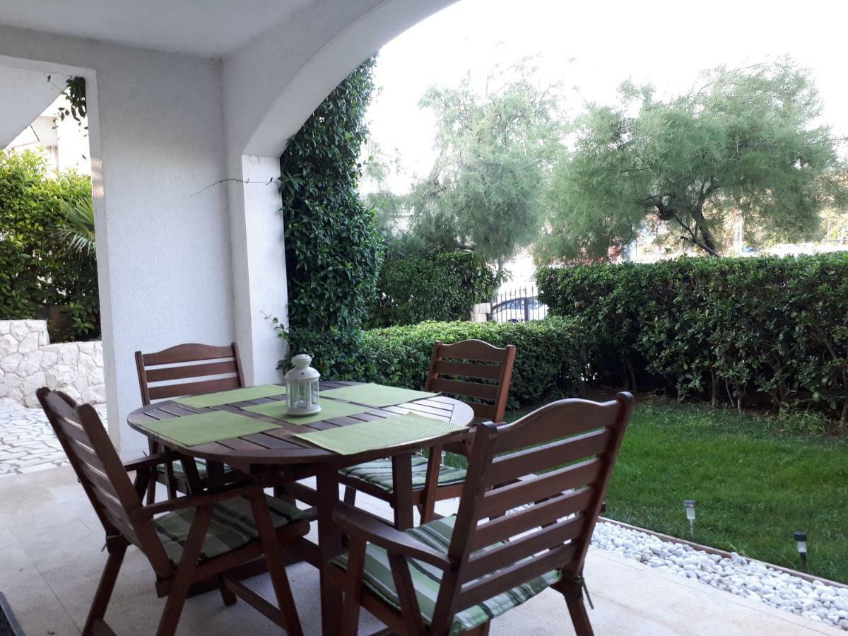 Apartments Olea Marina Exterior photo